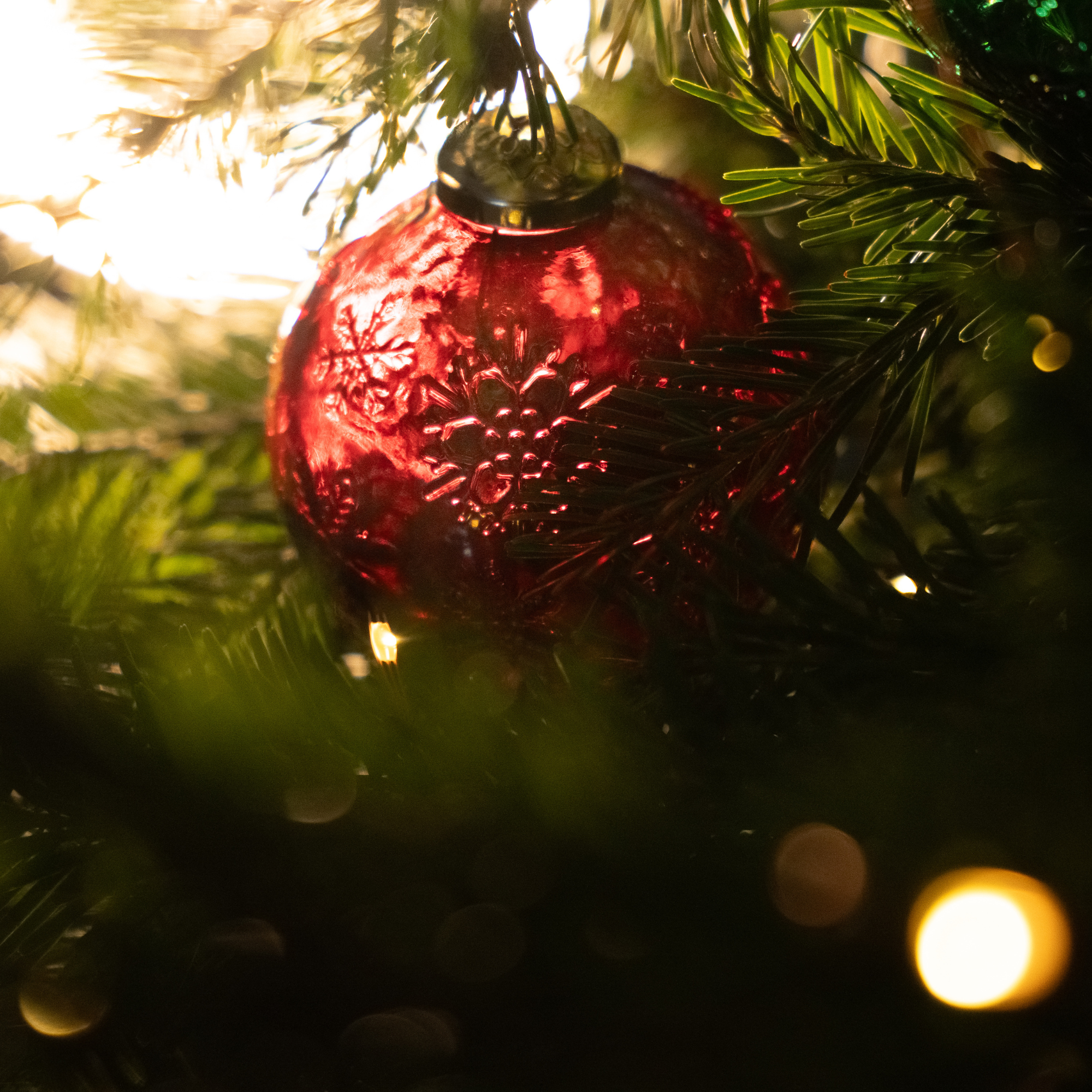 Glass Snowflake Bauble