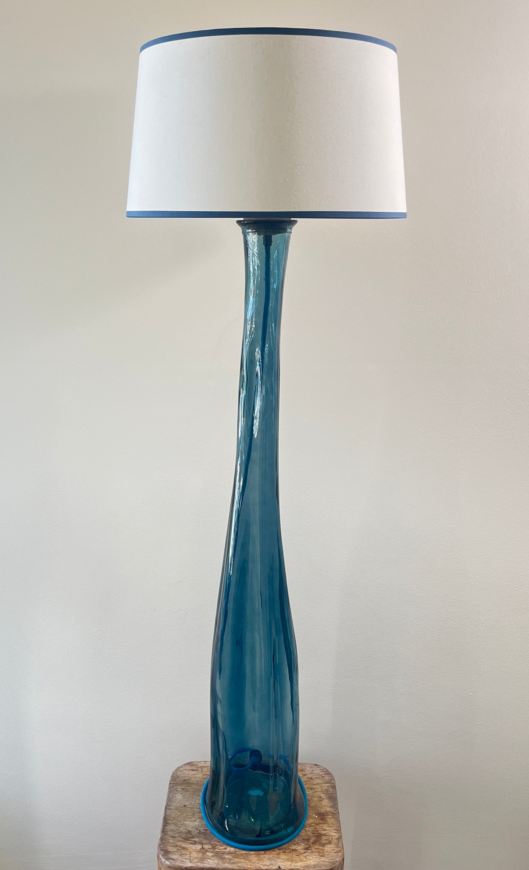 Recycled Glass 106cm Everest Lamp