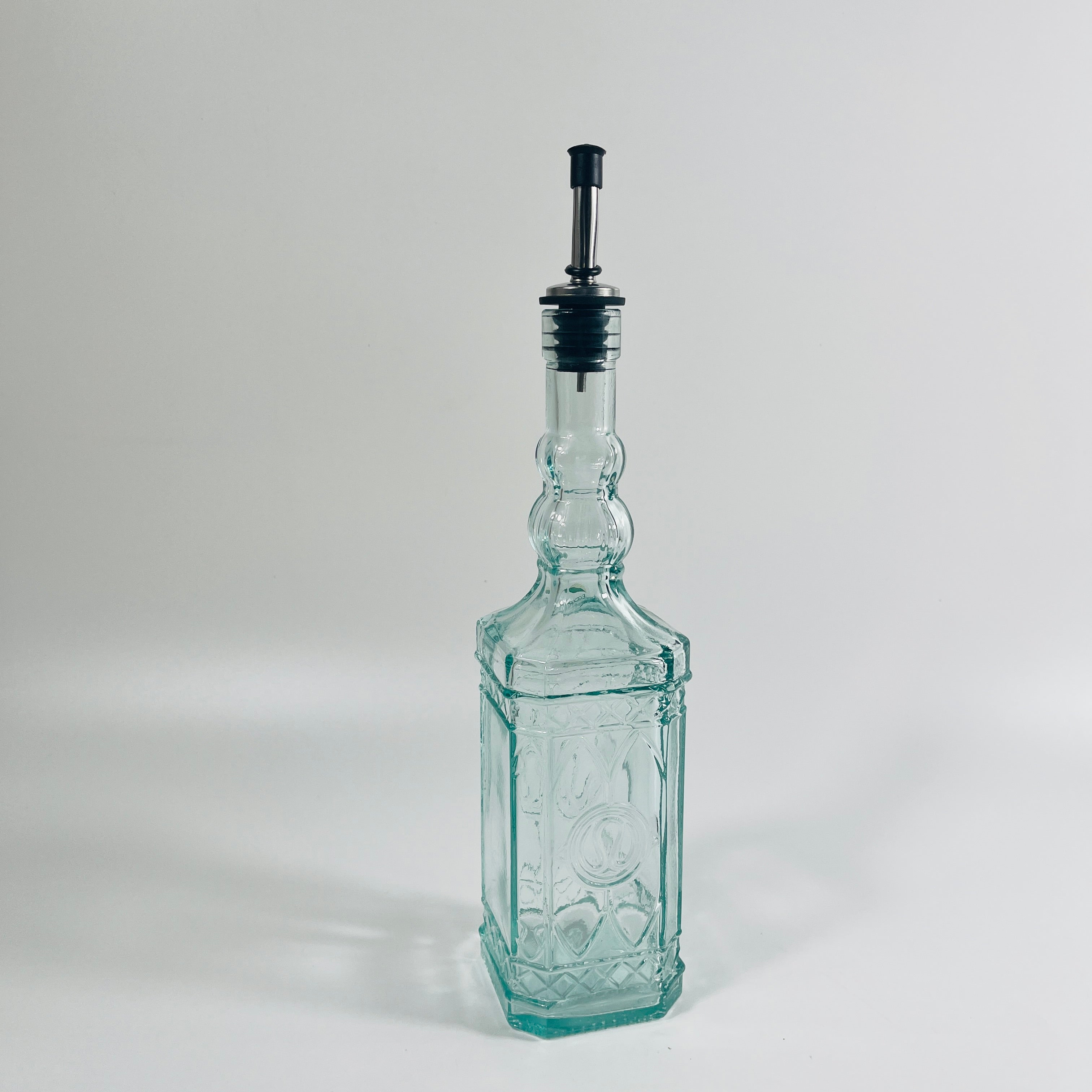 Recycled Glass Oil Bottle with Metal Pourer 700ml