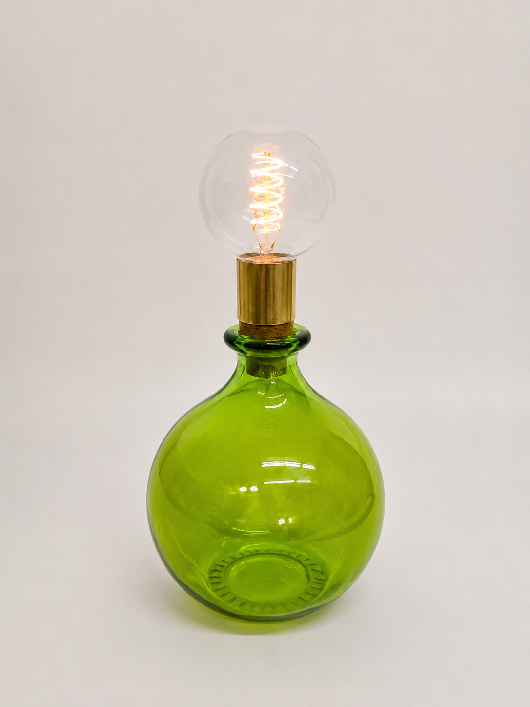Cordless LED Simplicity Light with Cork & Brass Holder 37cm