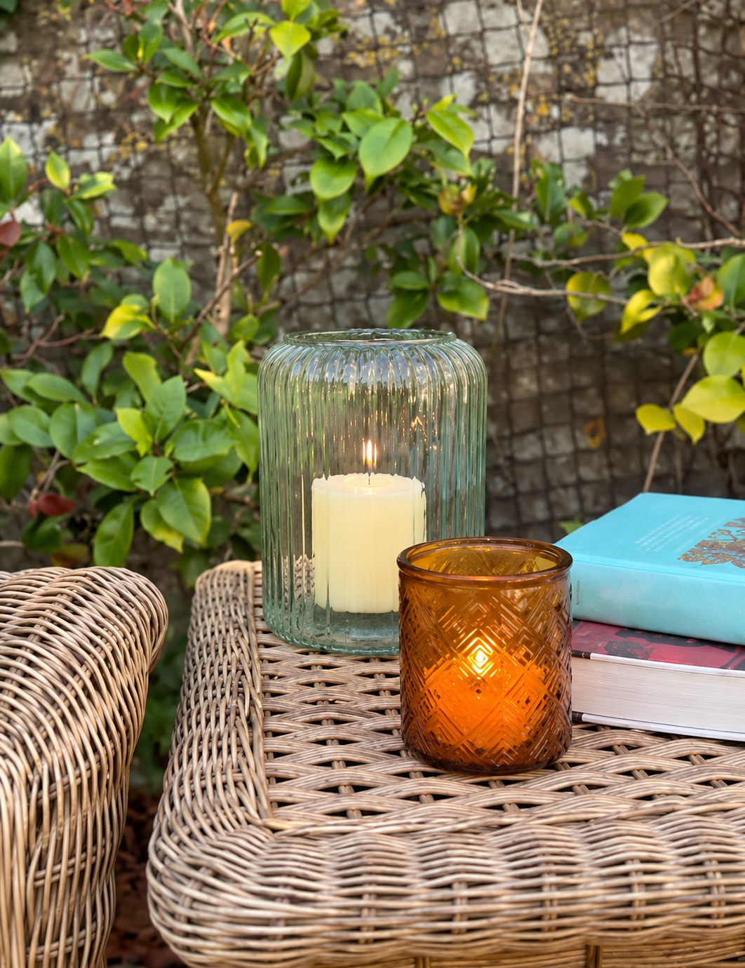 CosyGardenCandlelitReadingNook.png