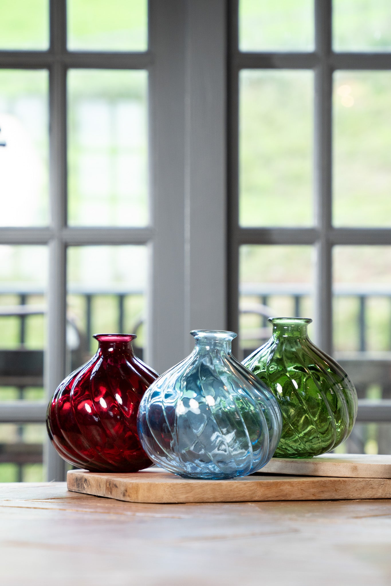 Recycled Glass Spiral Vase 17cm