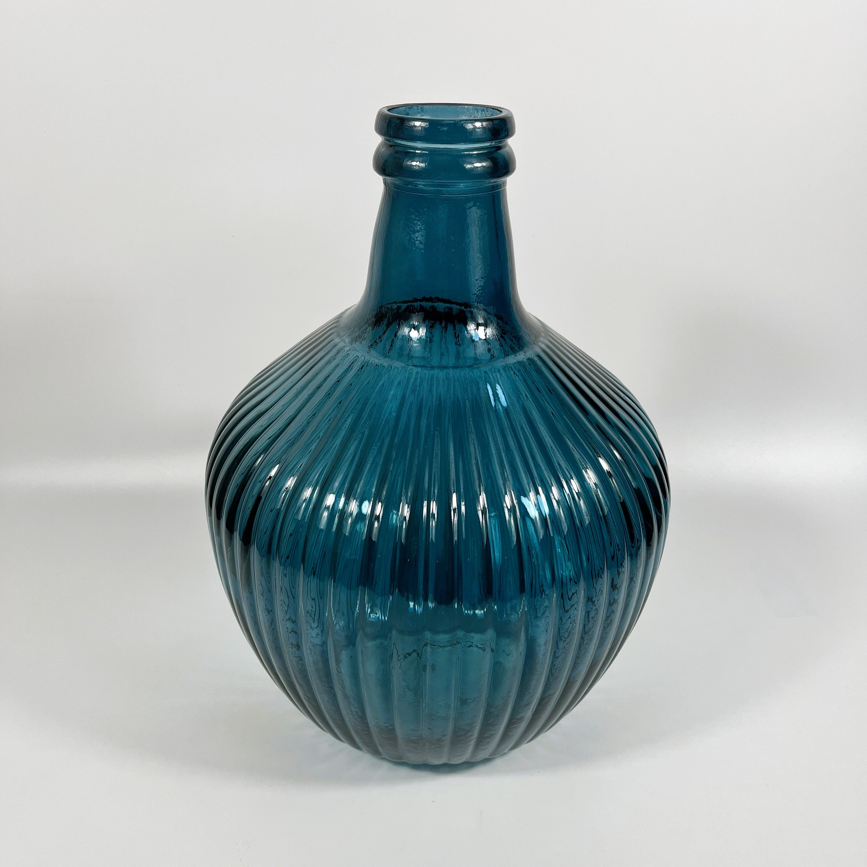 Recycled Glass 37cm Aria Bottle