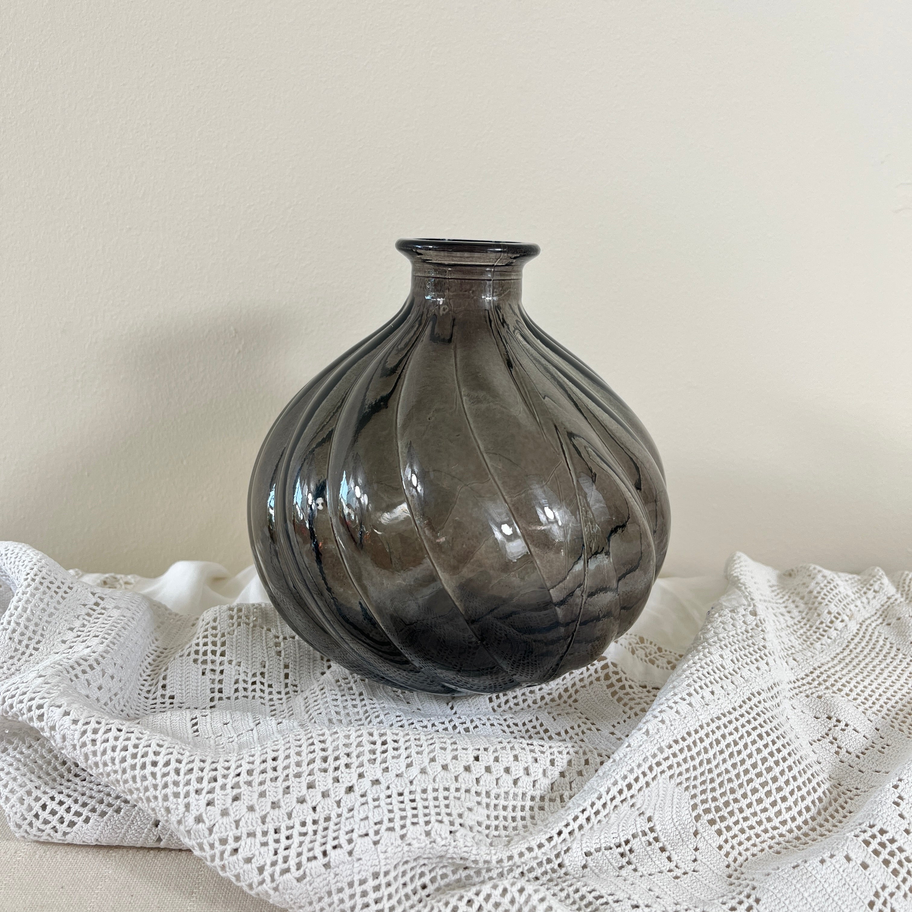 Recycled Glass Spiral Vase 17cm
