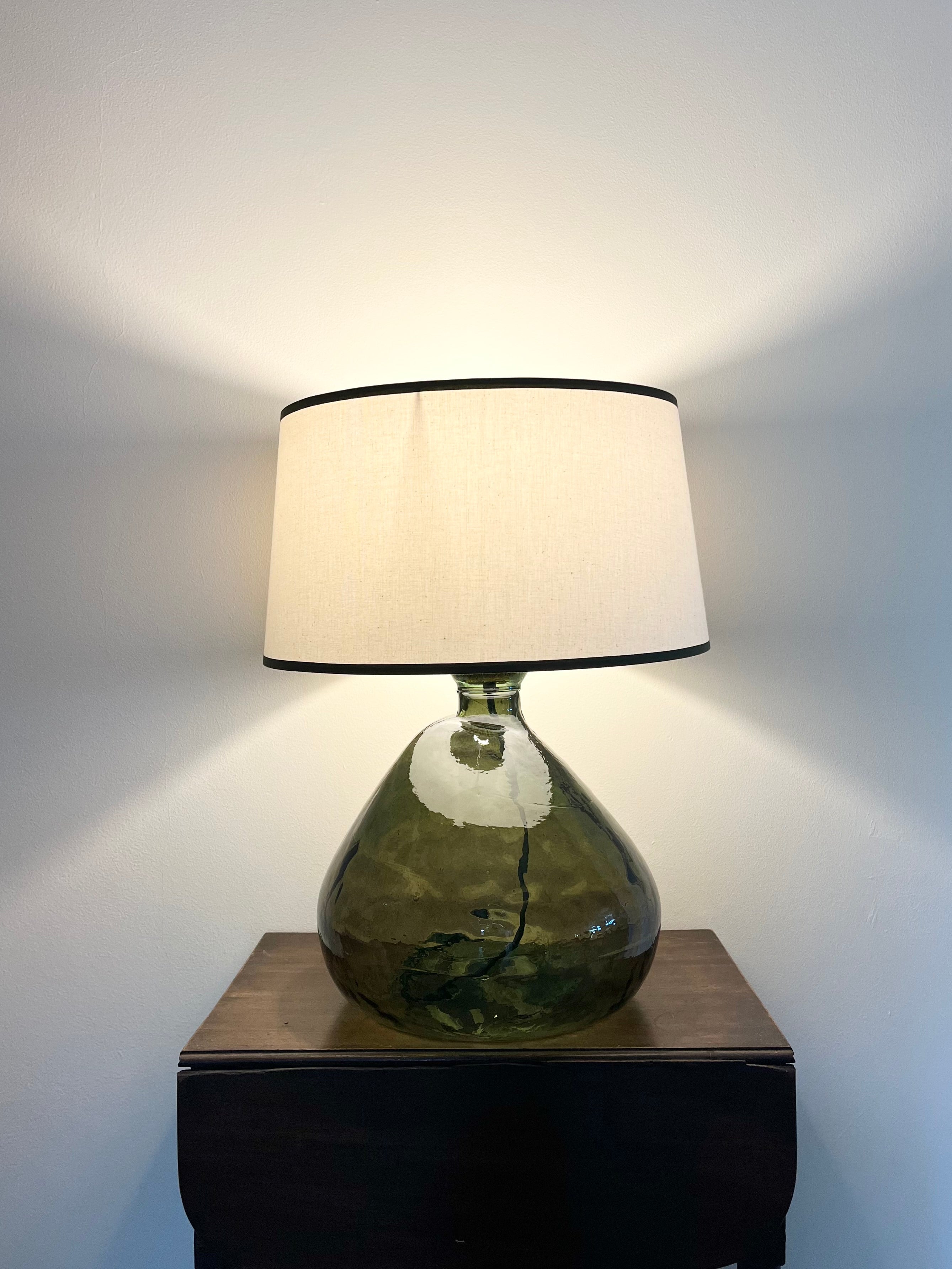 Recycled Glass 39cm Oasis Lamp