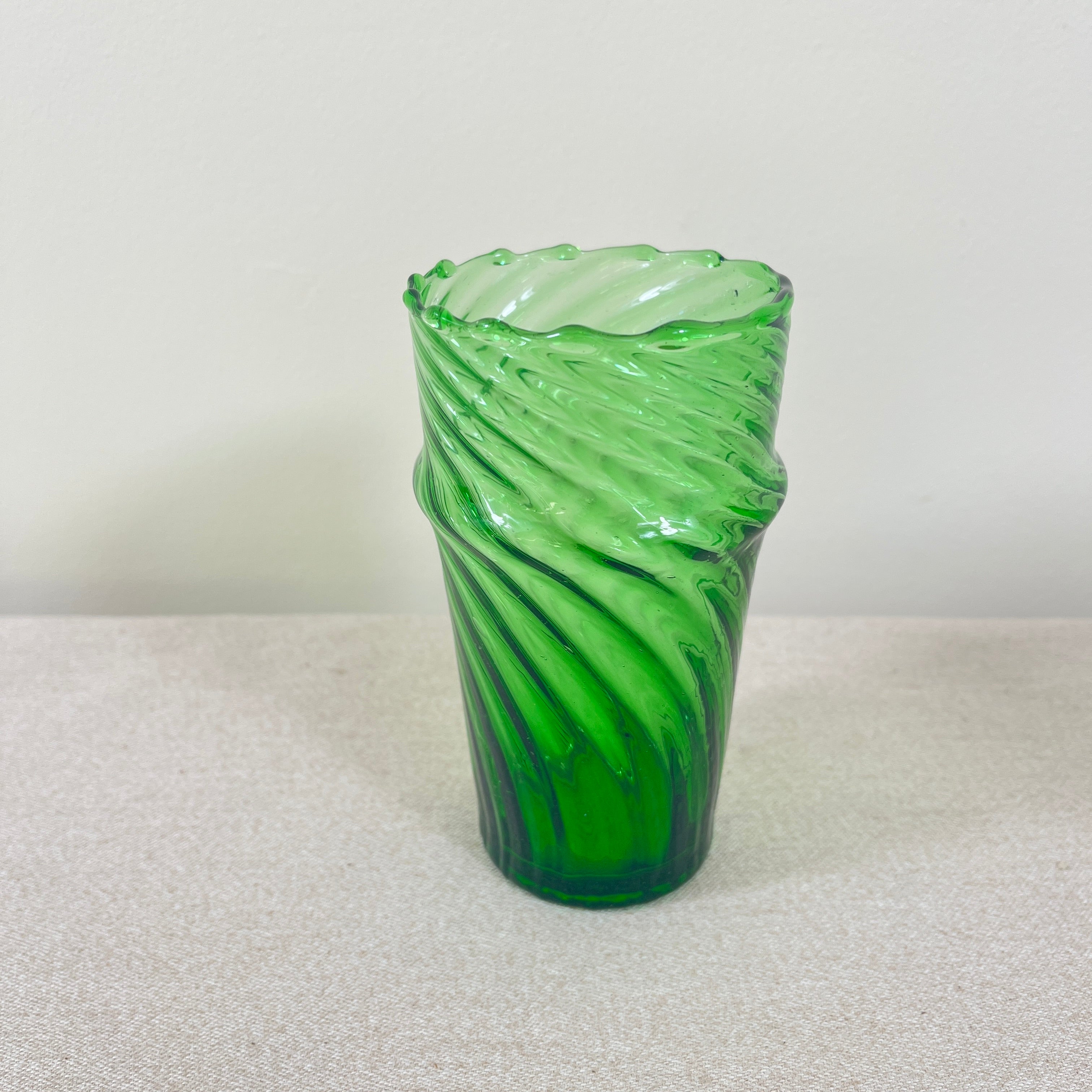 Moroccan Handmade Recycled Glass Moyen Twist Tumbler - 300ml