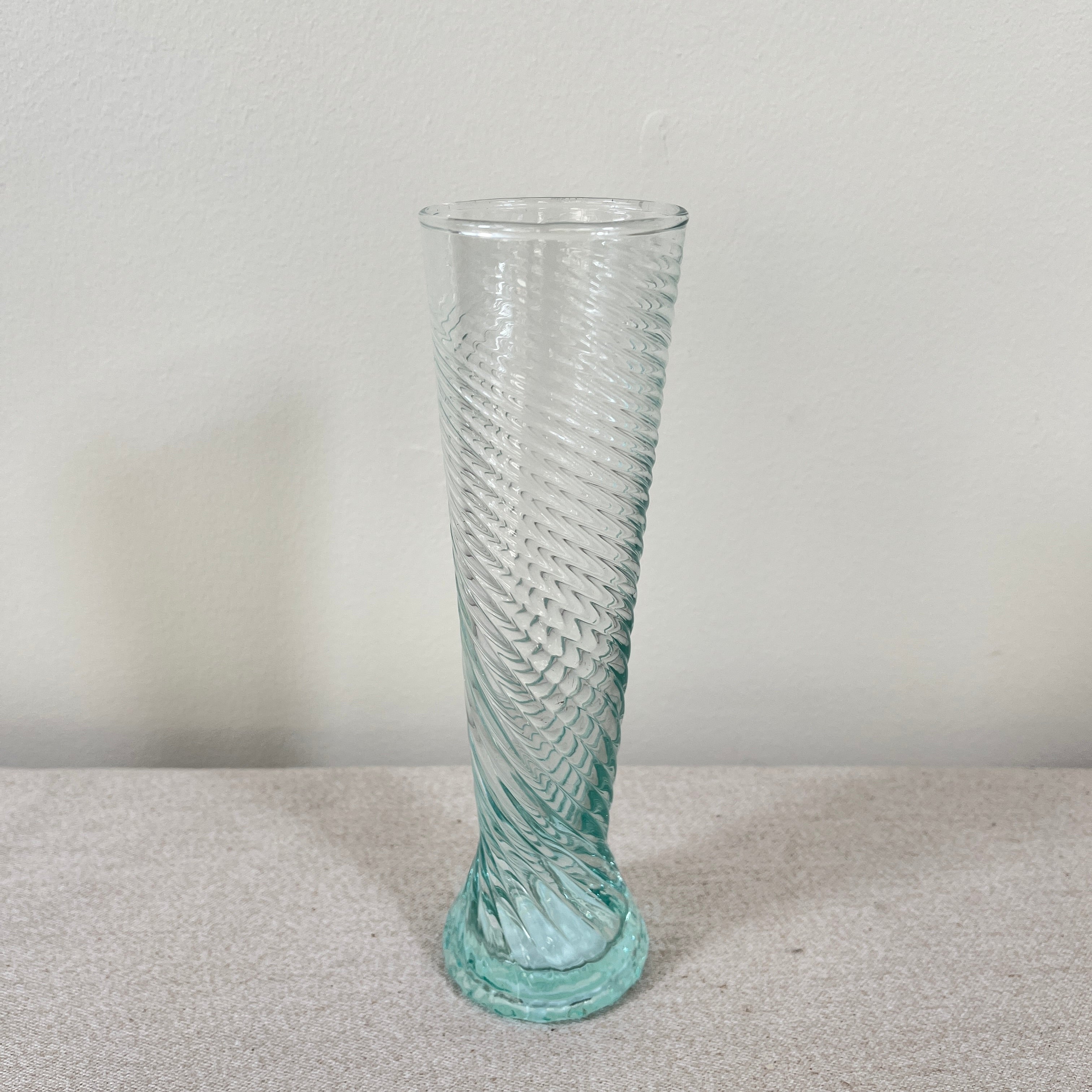 Moroccan Handmade Recycled Glass Twist Flute 200ml