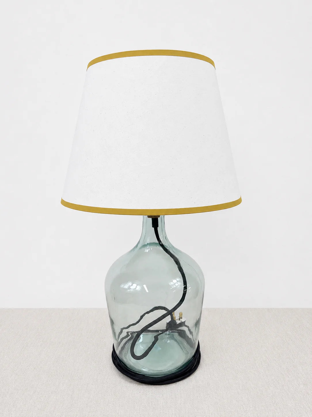 contrast_trim_shade.webp